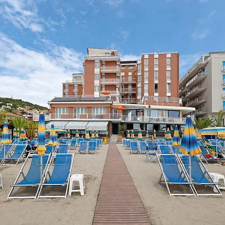 Stella Maris And A3 * Pietra Ligure